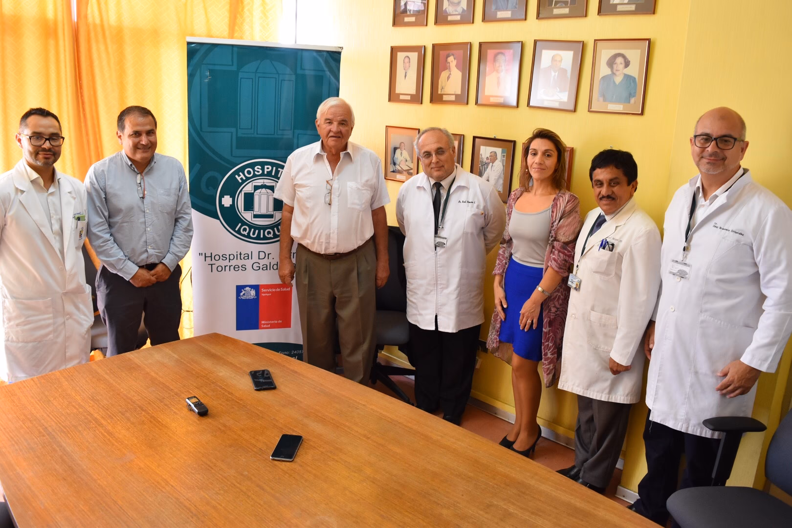 ¿Quiénes son algunos cirujanos plásticos recomendados en Iquique?