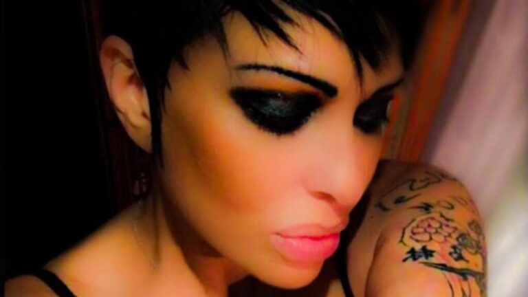 Cirugías de Famosas: La Verdad de Cardi B