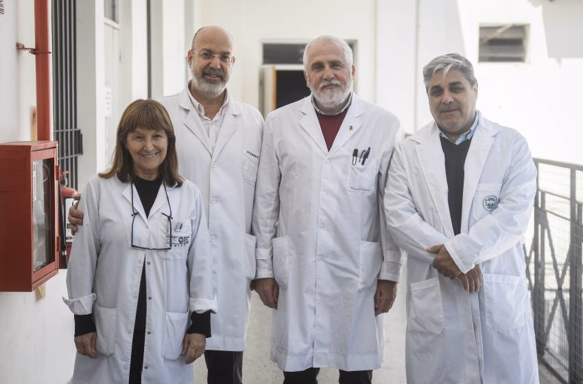 ¿Quién es el director del Hospital de Clínicas de Buenos Aires, Argentina?