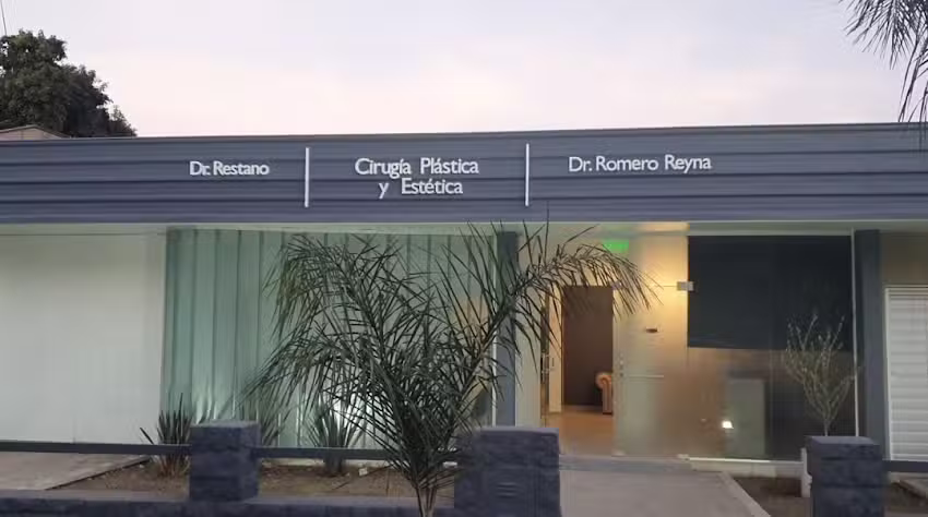 Dr. Agustín Restano. Restanocirugiaplastica.