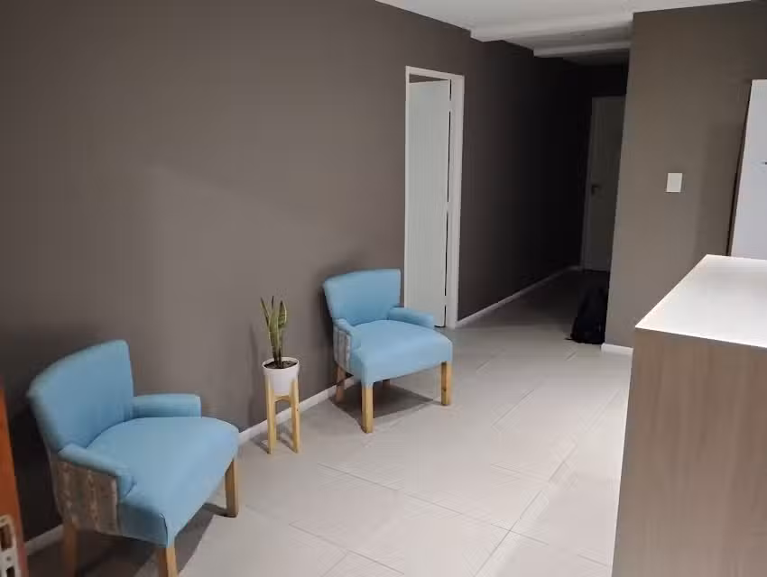 Dra. Celina Barrionuevo-Cirugía Plástica y Piel-San Martín