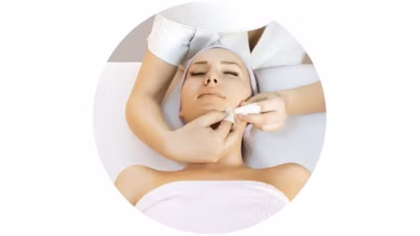 Dra María Fernanda Ruiz – Dermatología Clínica y Estética