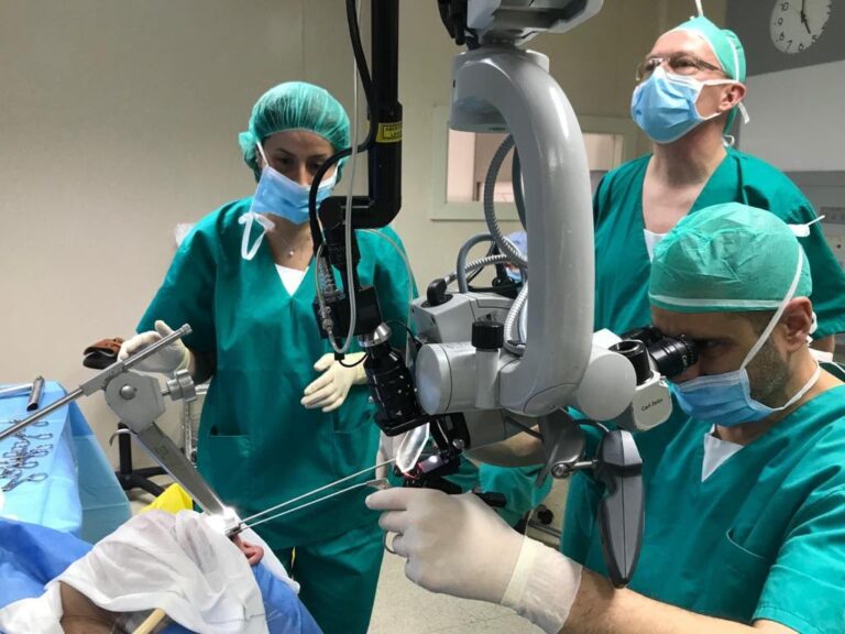 Cirugías de Voz y Lengua: Mejorando el Habla