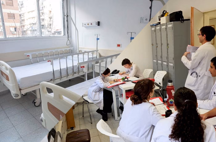 ¿Cómo puedo sacar un turno en el Hospital Fernández?