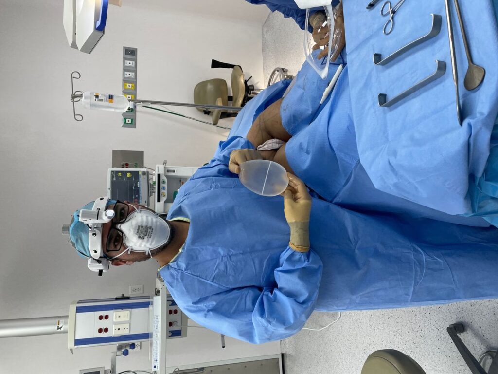 Jenna Ortega y Bella Hadid: ¿Cirugía o Mito?