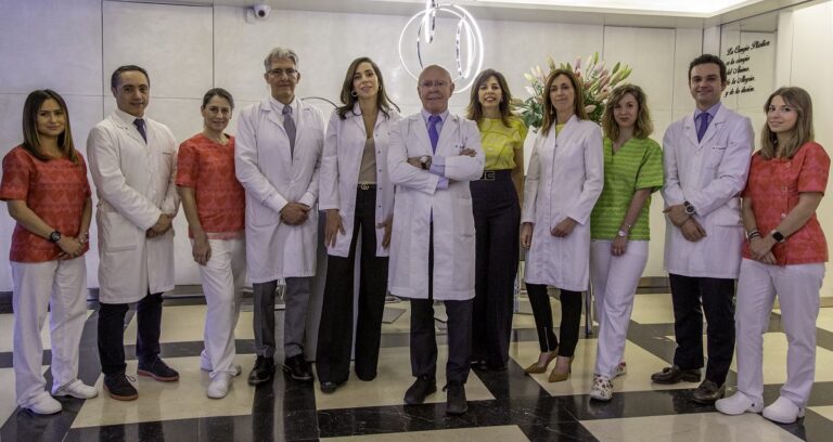 Guía para verificar a un cirujano plástico en España